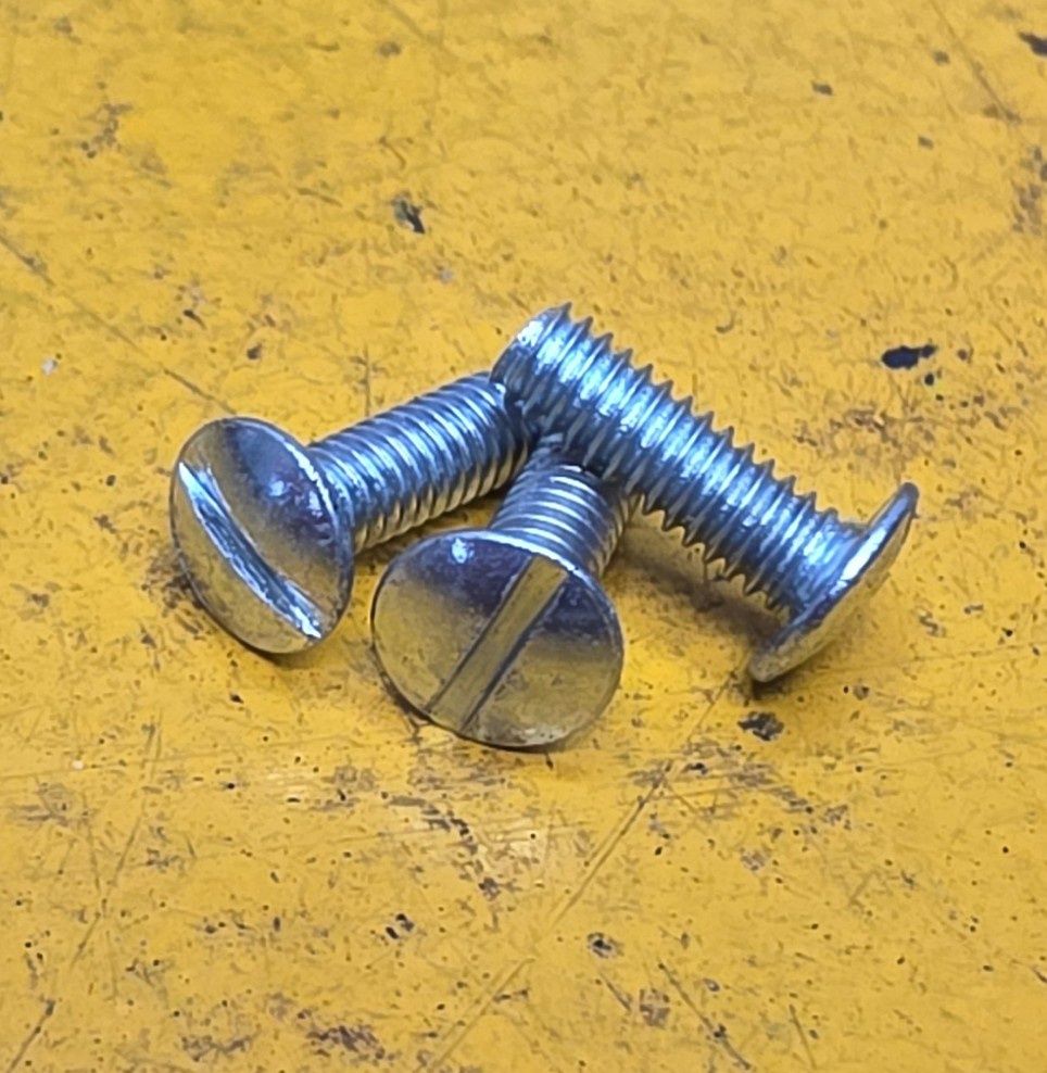 SCREW 1/8X3/8 UN 40TPI RAISEDHEAD SLOT ZINC