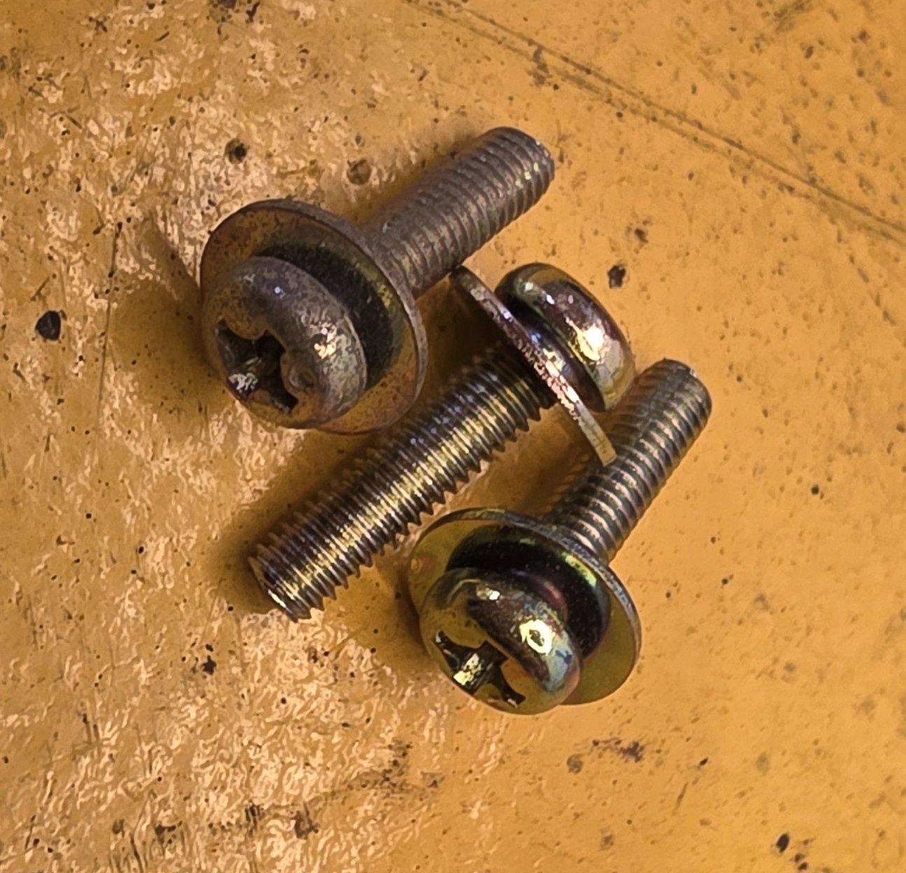 SCREW M3X10 PHILLIPS PA YZ