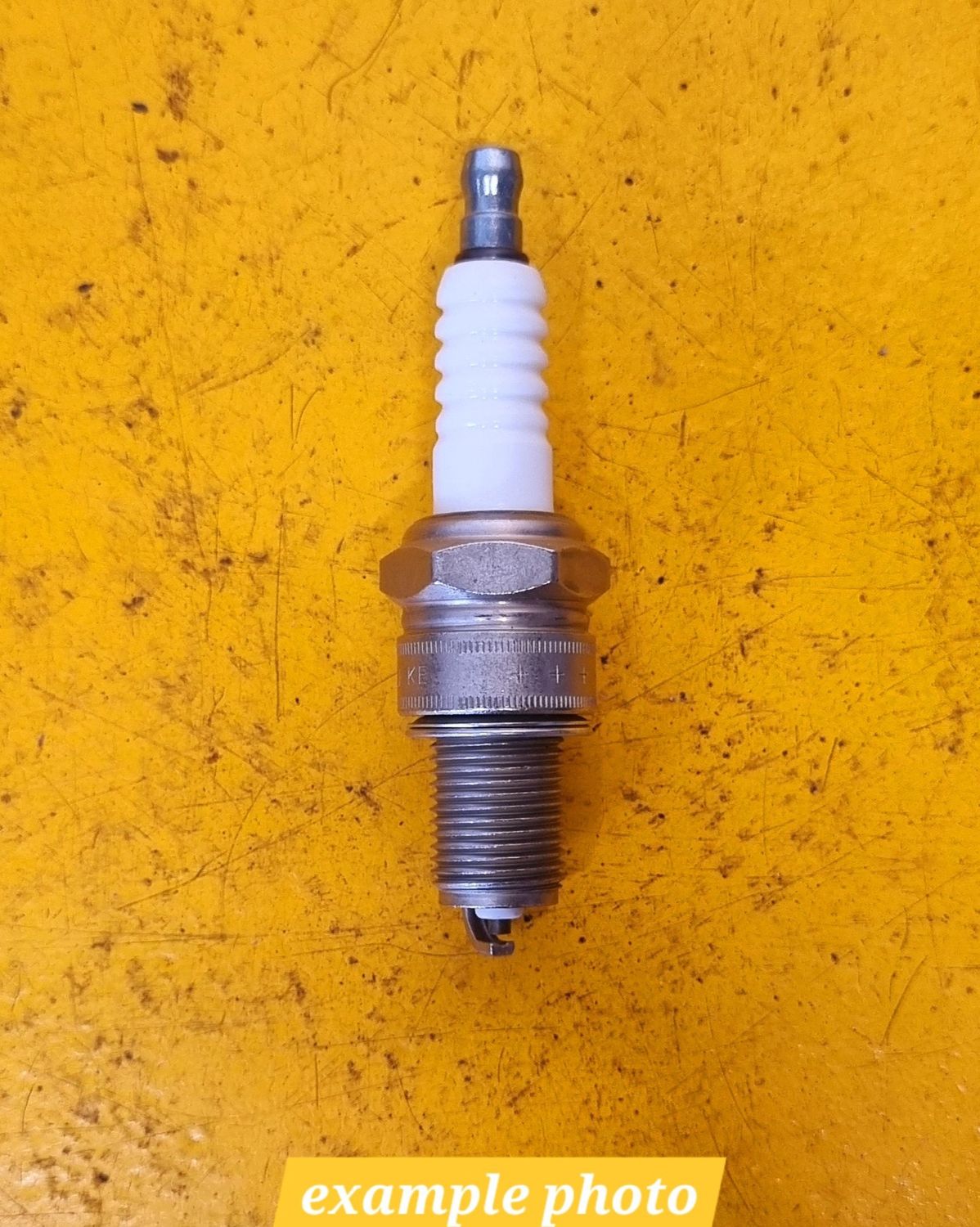 SPARK PLUG NGK CMR7A