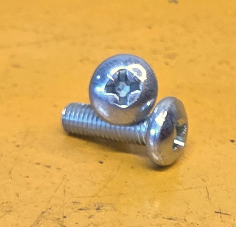 SCREW M5X16 PHILLIPS BUTTONHEAD ZINC