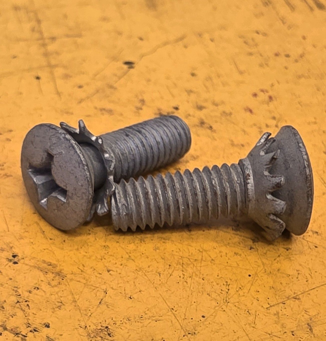 SCREW M6X20 MACHINE CSK STARLOC PHIL PLATED