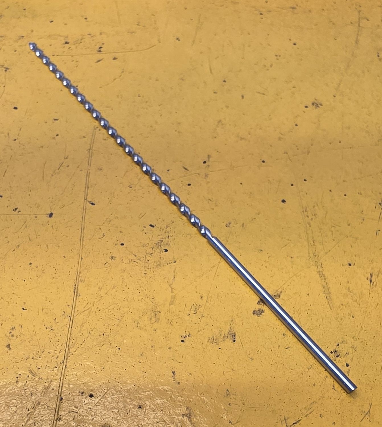 DRILL 2MM DEEP HOLE 135MM