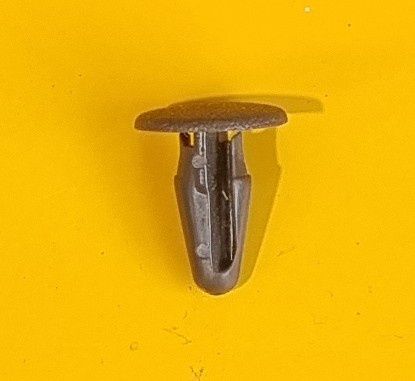 CAR CLIP BROWN