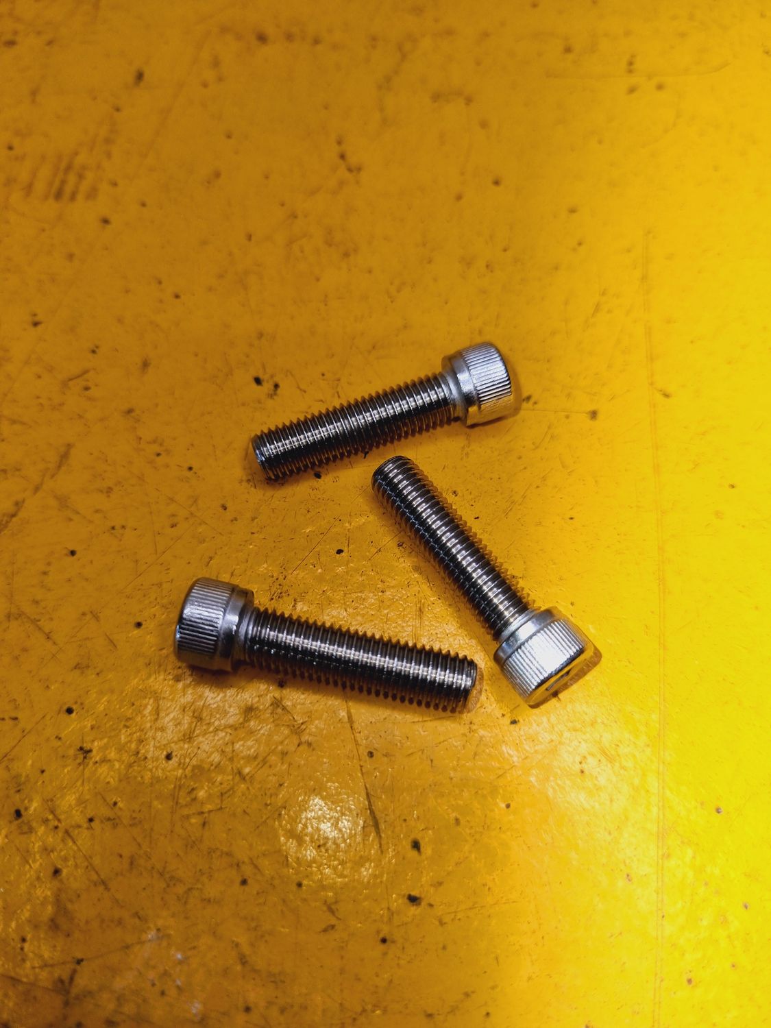 SOCKETHEAD CAPSCREW 1/4X1 UNF SS304
