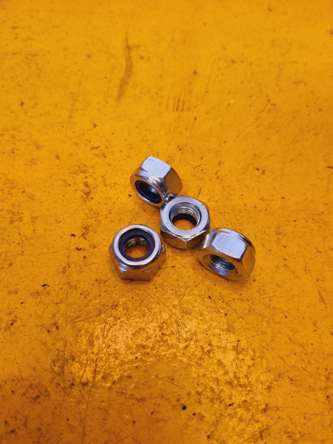 NUT M10 NYLOCK 1.0 EXTRA FINE ZINC