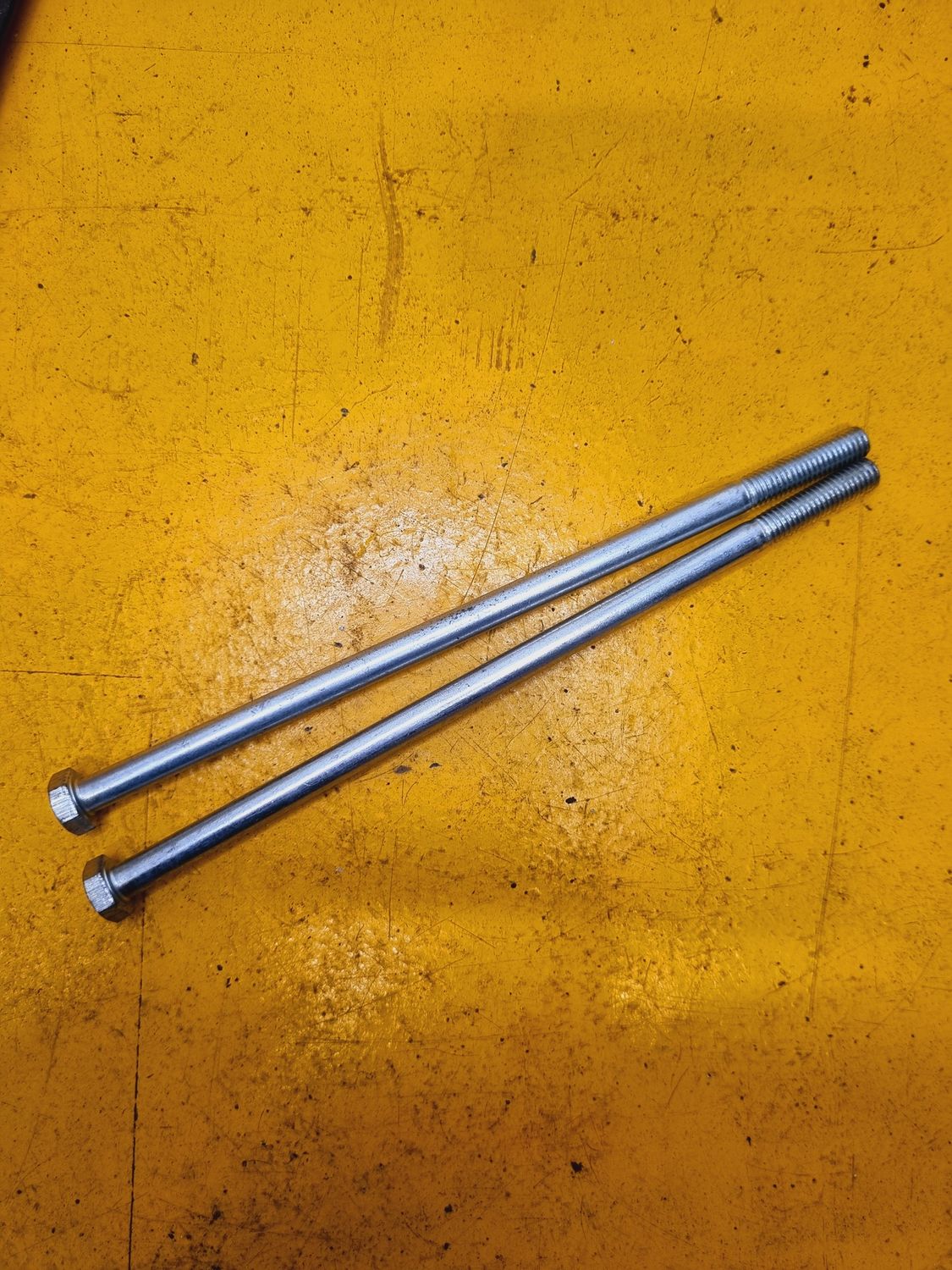 BOLT M8X190 ZINC 8.8