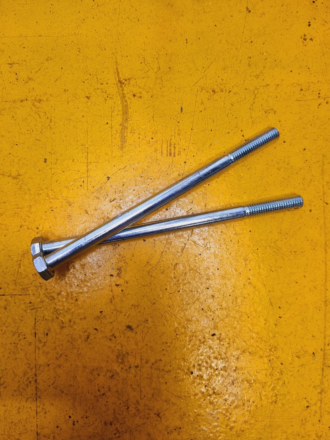 BOLT M8X140 ZINC 8.8