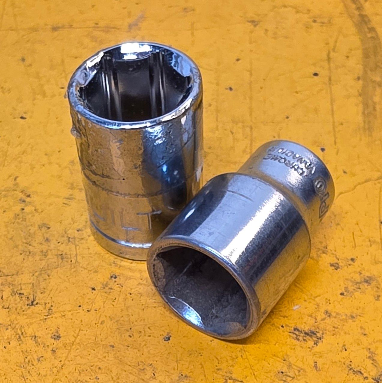 SOCKET 1/2 X 1/4 DR REGULAR 6PT - (POWERBUILT)