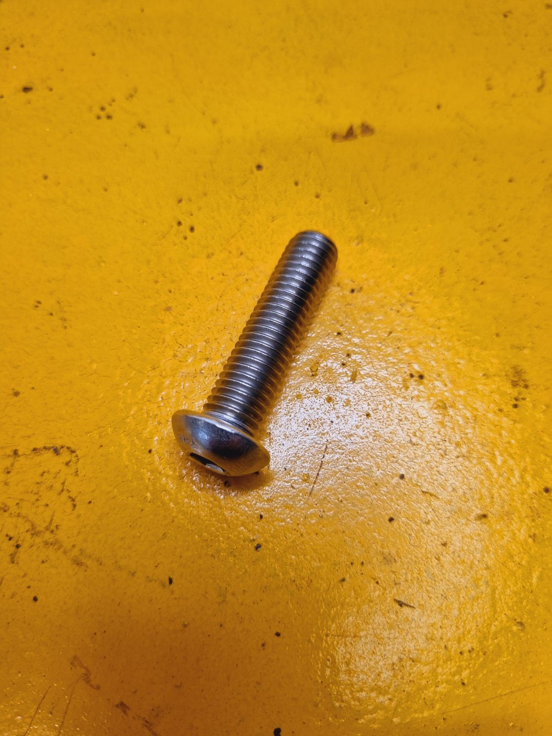 BUTTONHEAD SOCKET SCREW M10X40 SS316