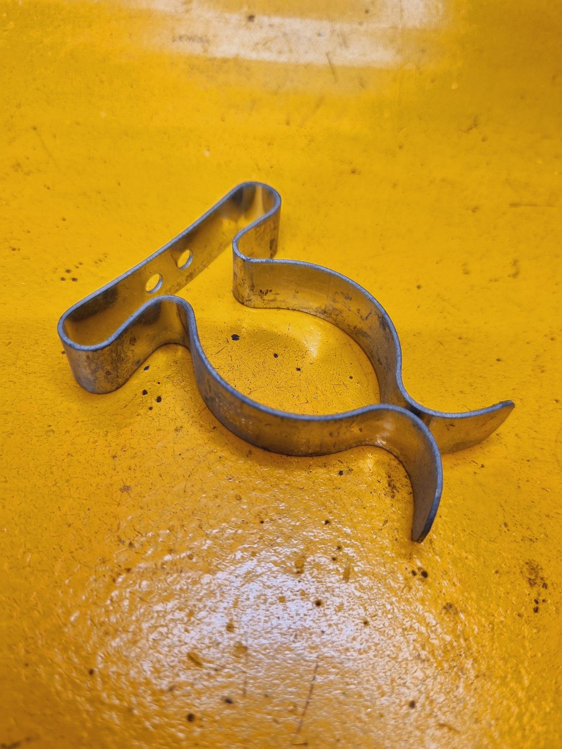 SPRING TERRY CLIP 1-1/2 ZINC PLATED