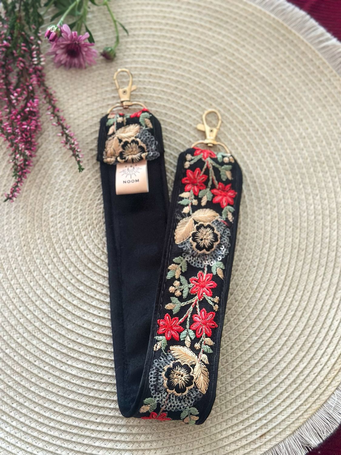 Korte Velvet Flower Strap Zwart/ Rood