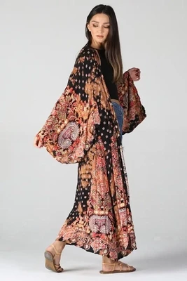 Printed & Bleach Tie-Dye Kimono