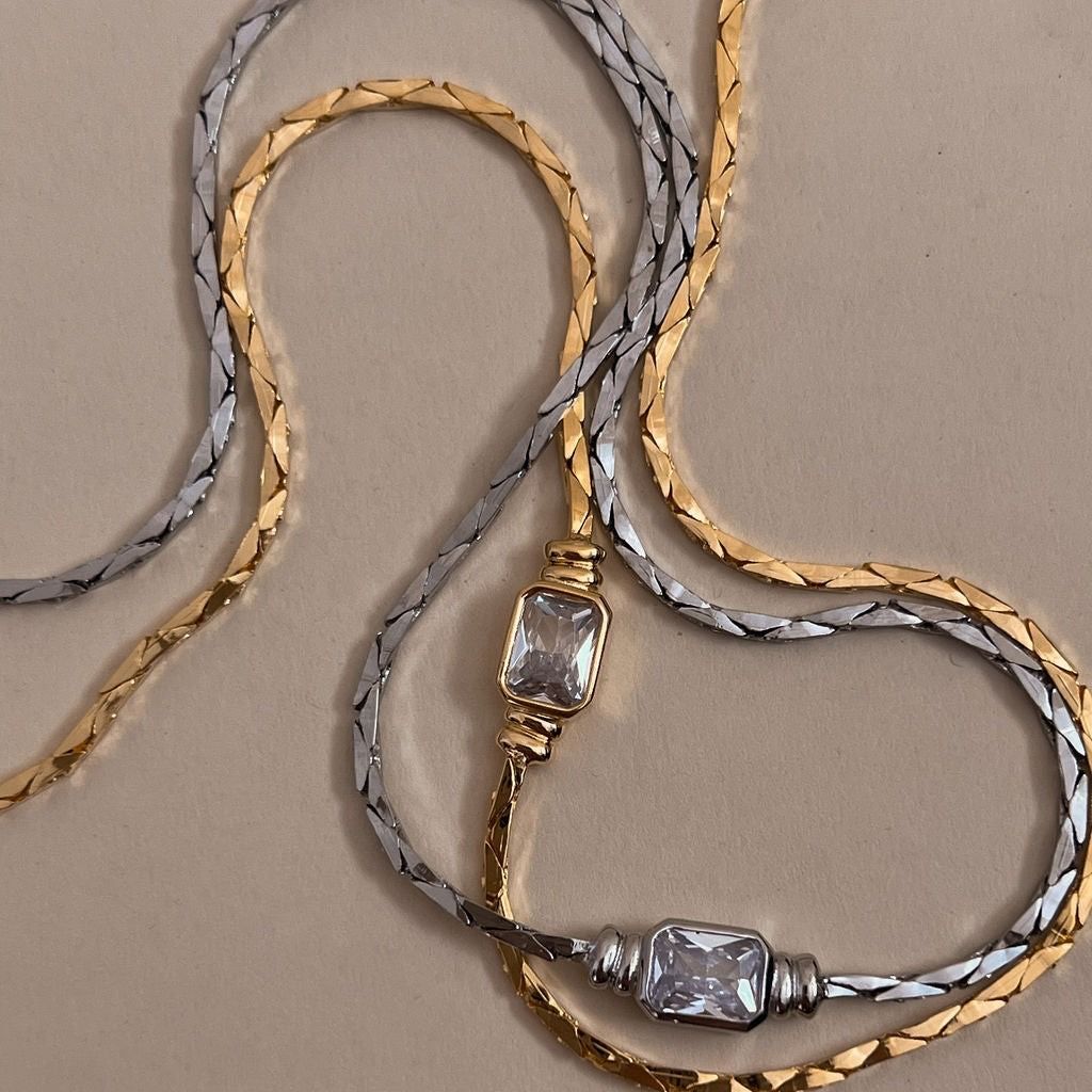 Liz silver necklace