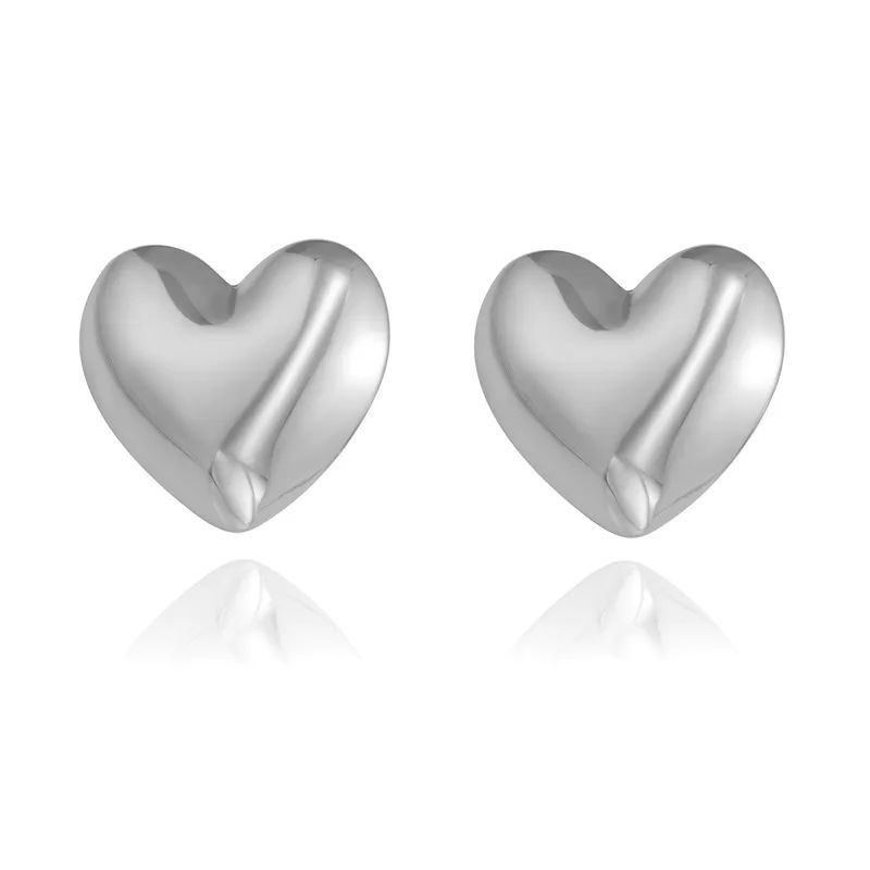 Heart silver earrings