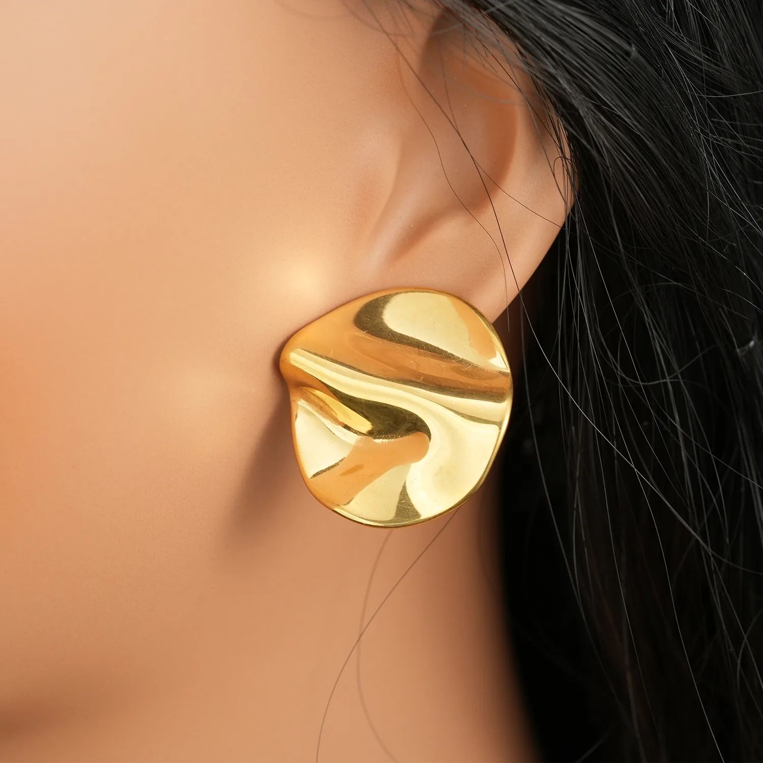 Gold earrings