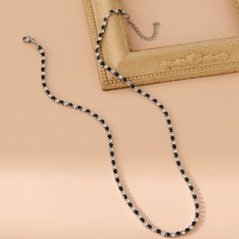 Tennis necklace with black and clear zircon 3mm