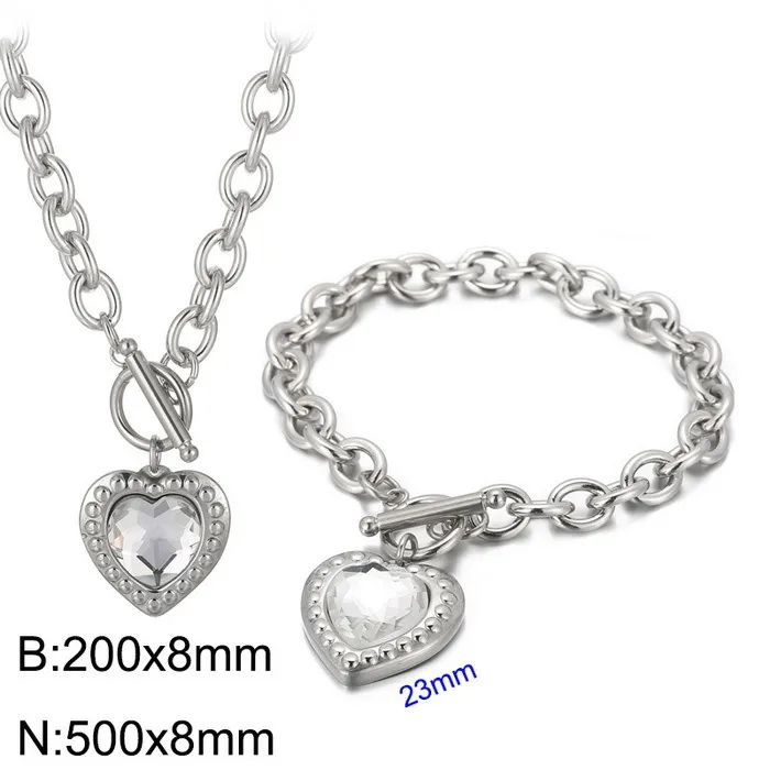 Clear heart silver bracelet