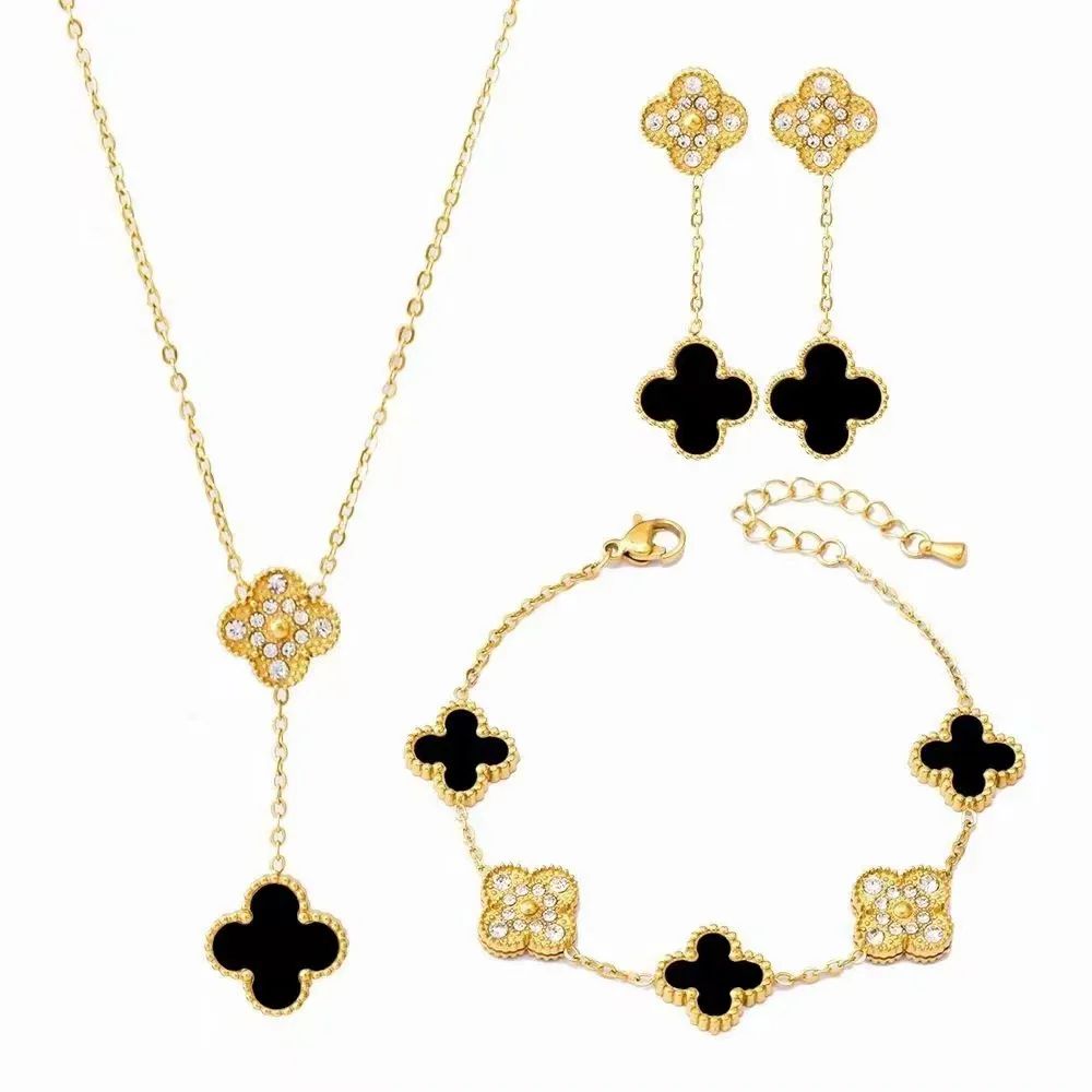 Van cleef gold necklace with zircon