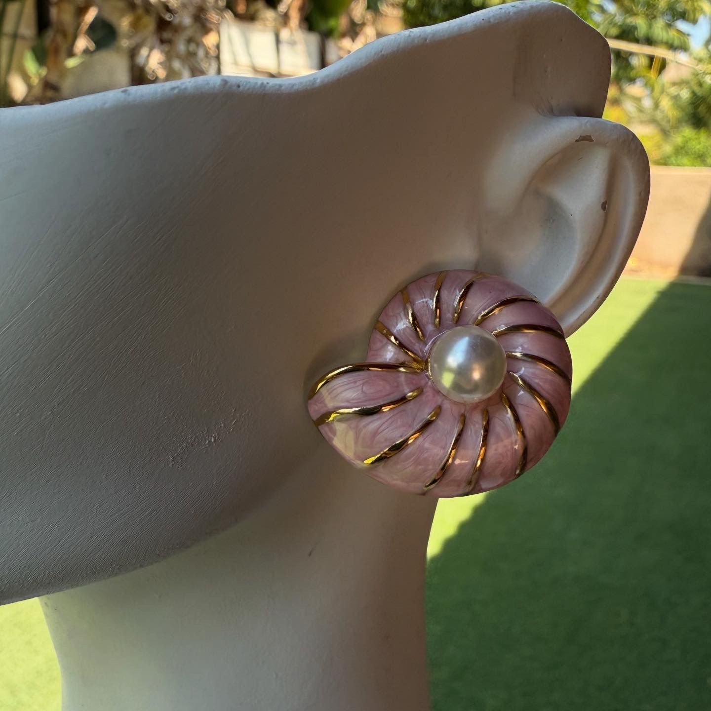 pink shell earrings