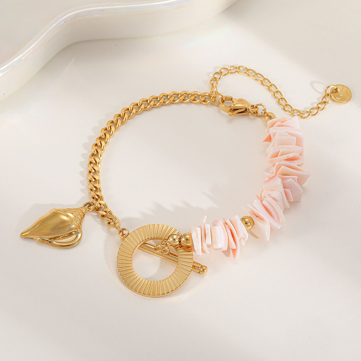 gold bracelet