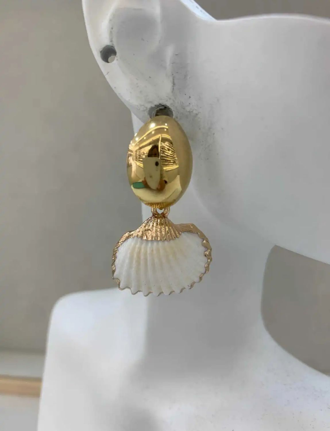 summer gold earrings