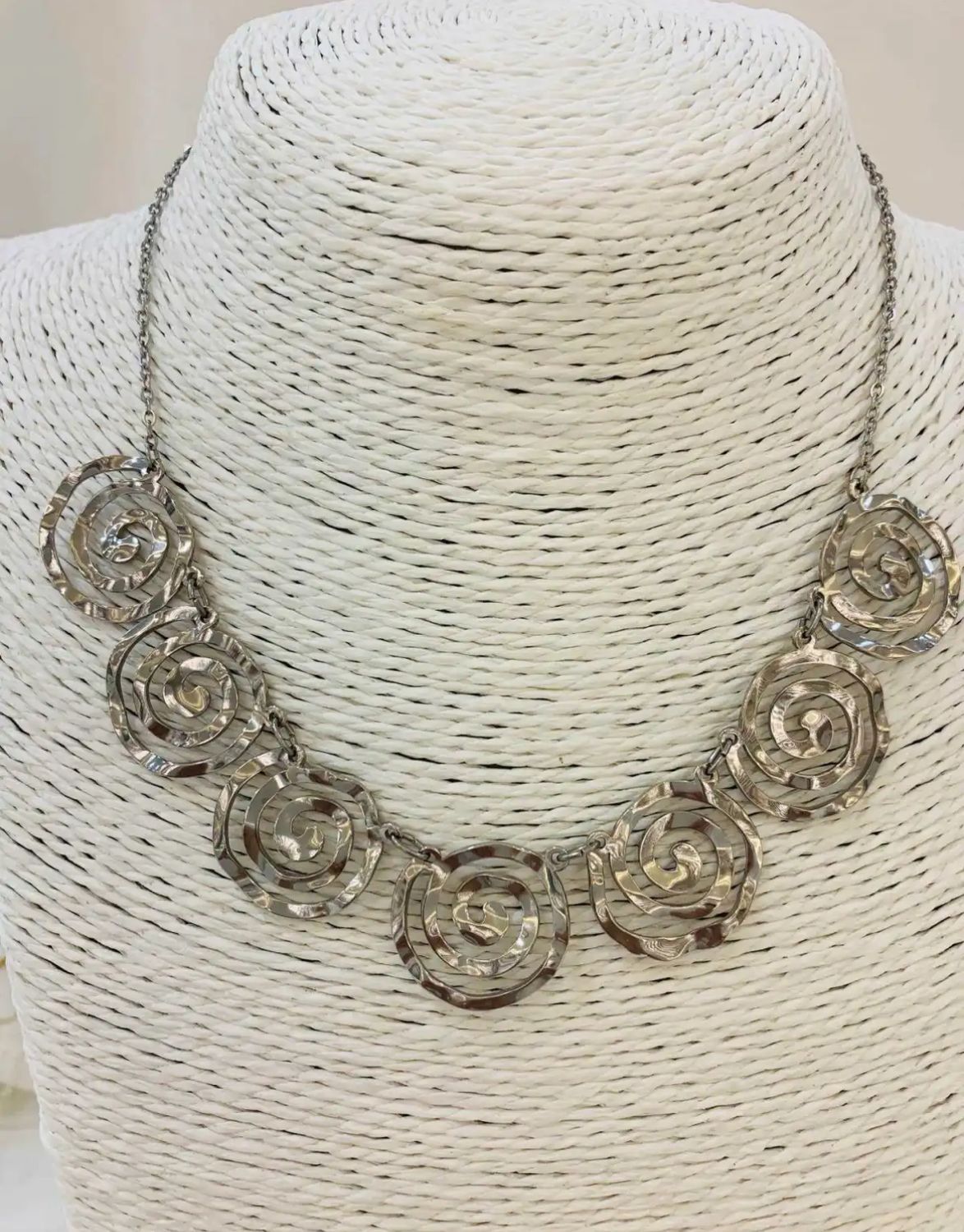 summer silver necklace