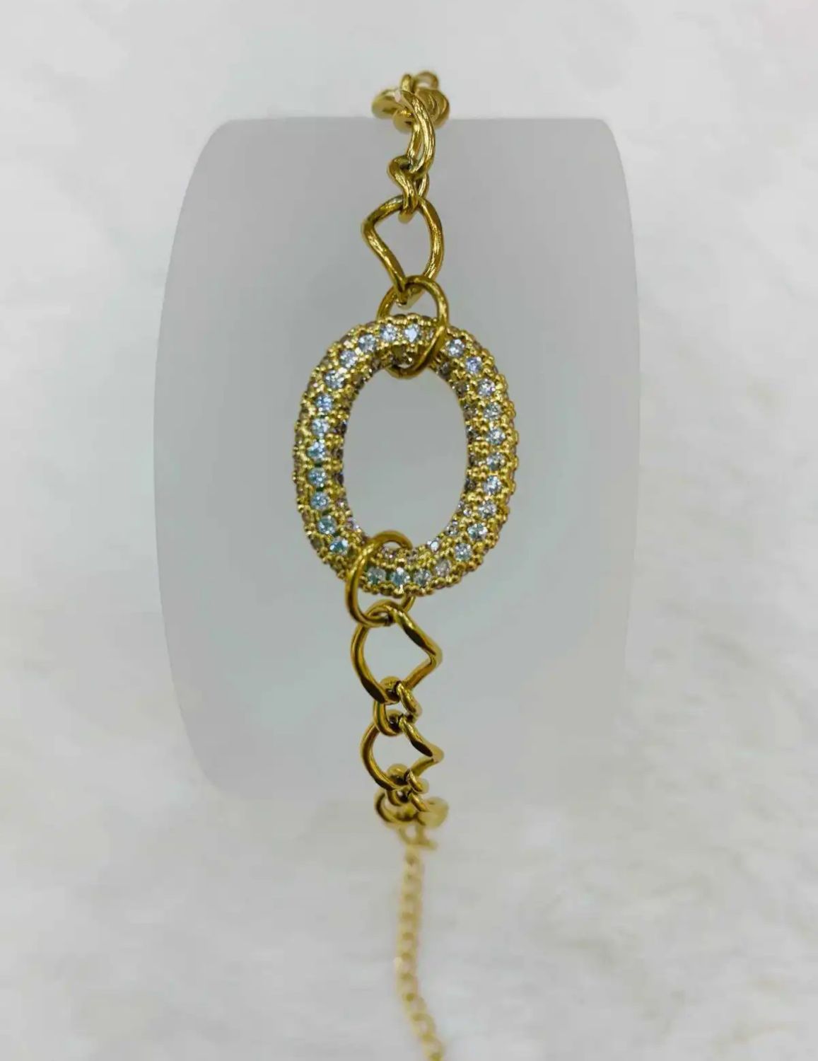 gold bracelet
