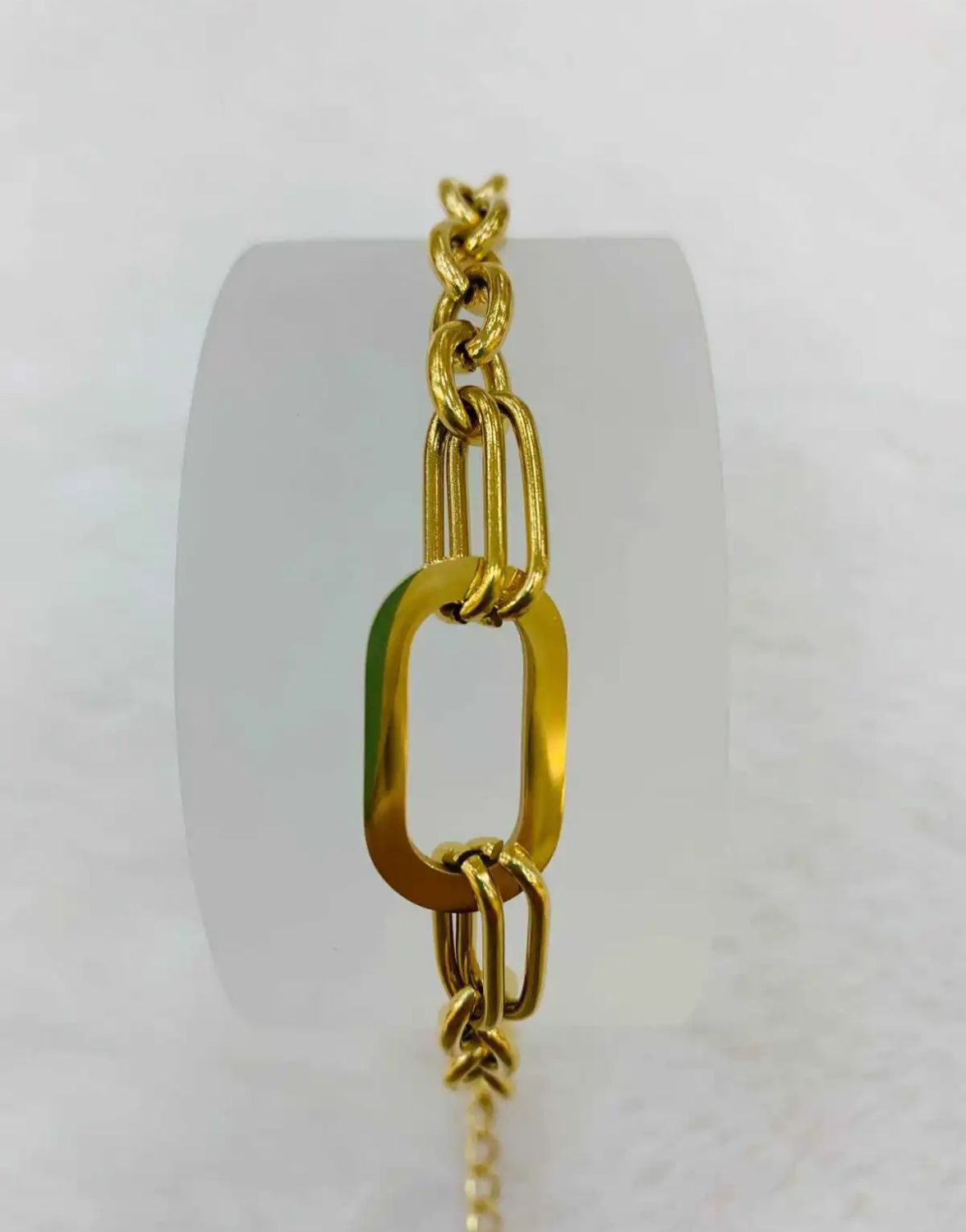 gold bracelet