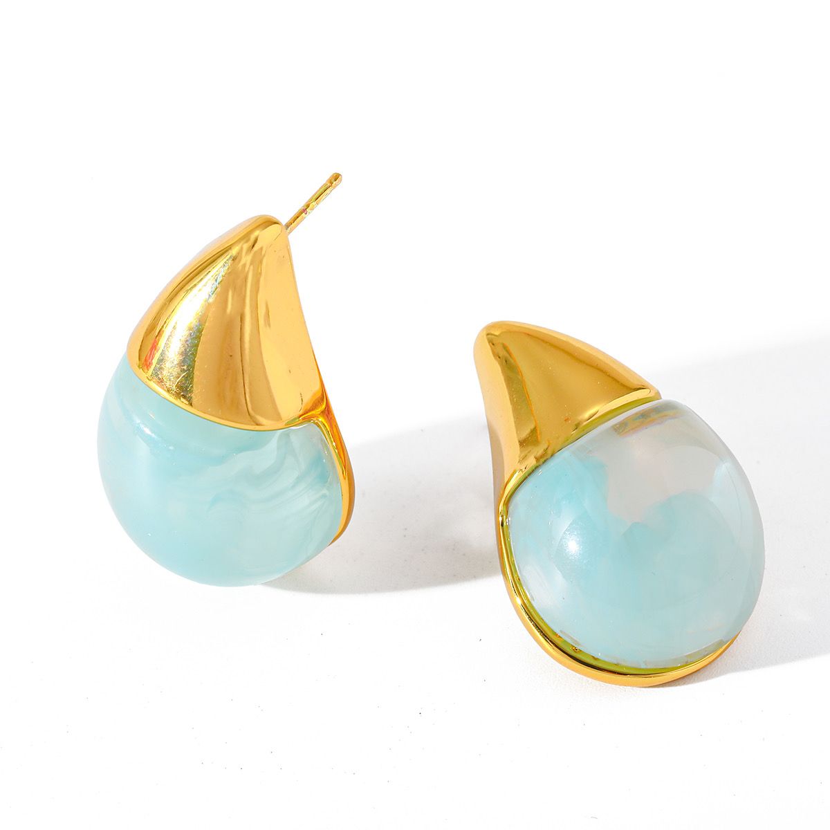 Gold earrings