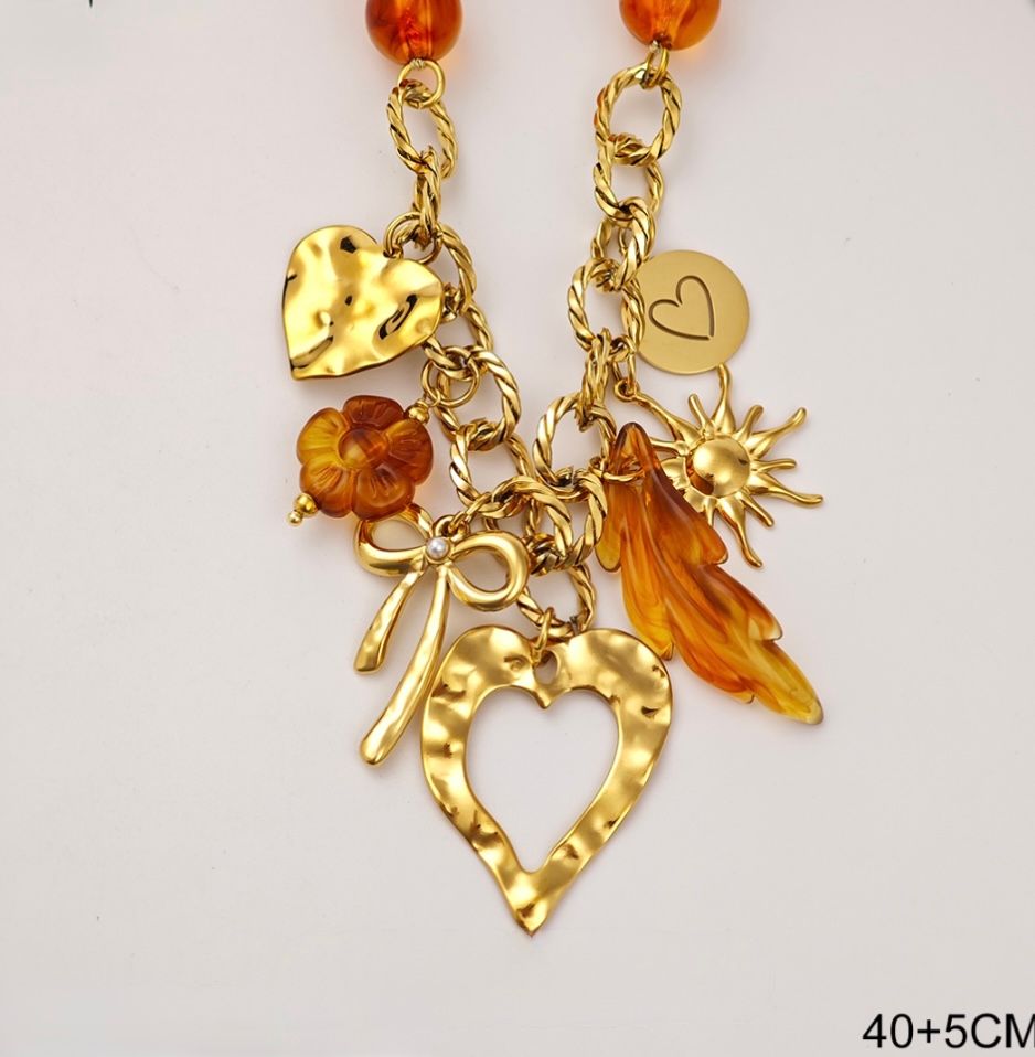 Charm gold necklace