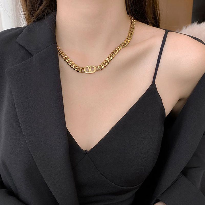 Lady D gold necklace