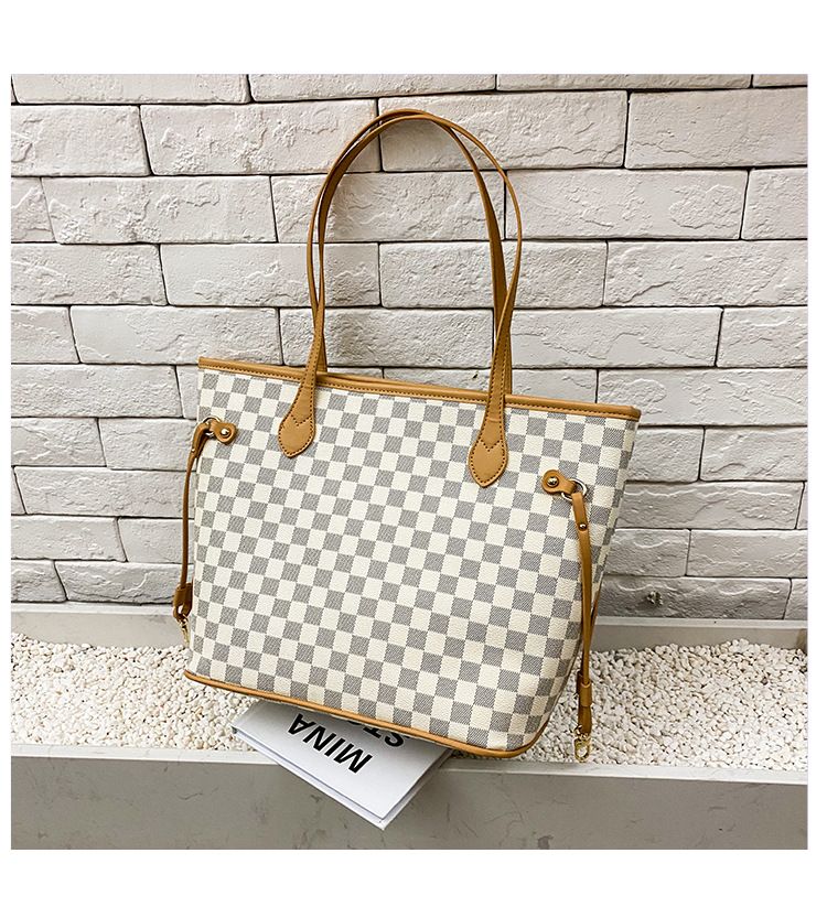 Neverfull White tote bag