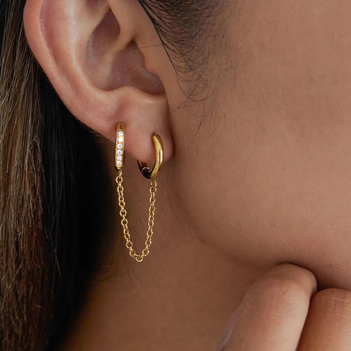 EARRING