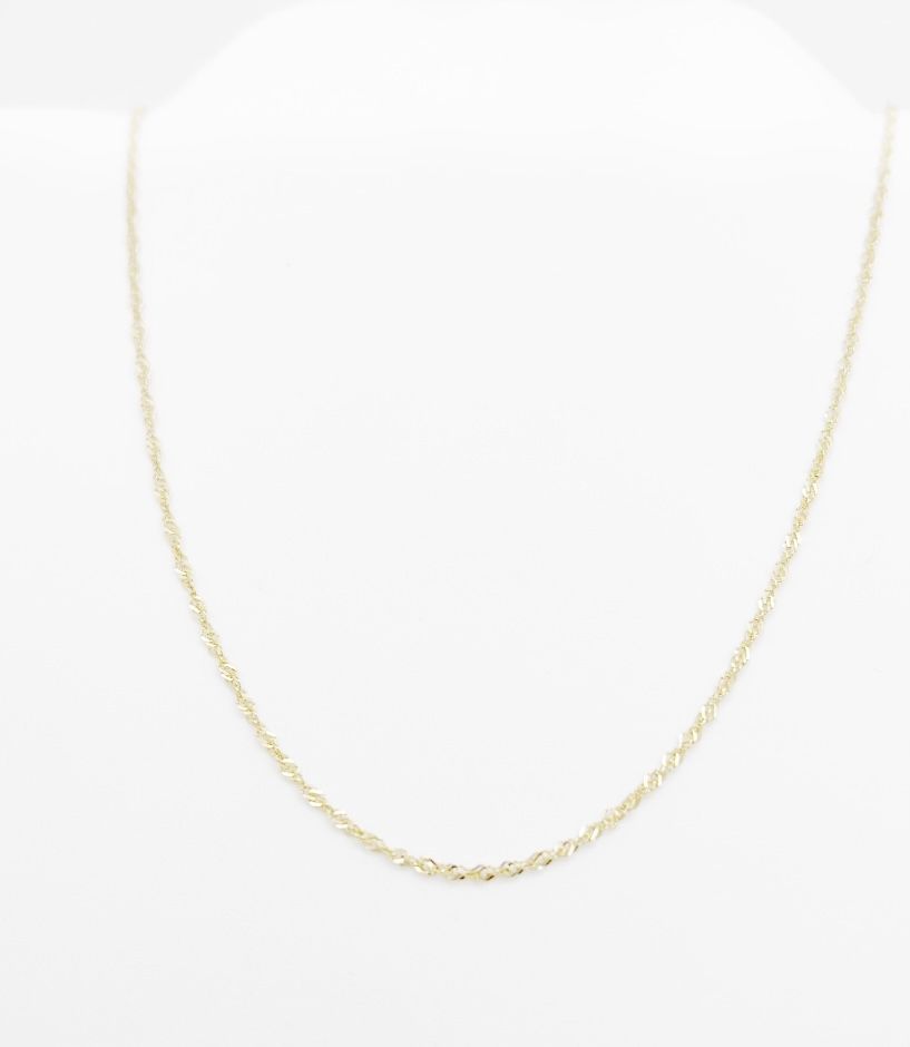 14 K  Yellow Gold Singapore Chain Necklace