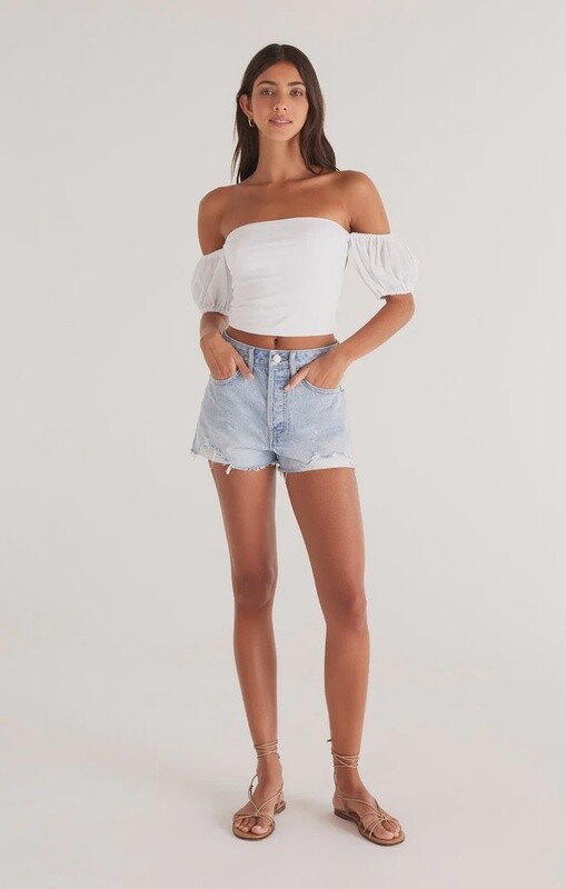 CLASSIC HI-RISE DENIM SHORT