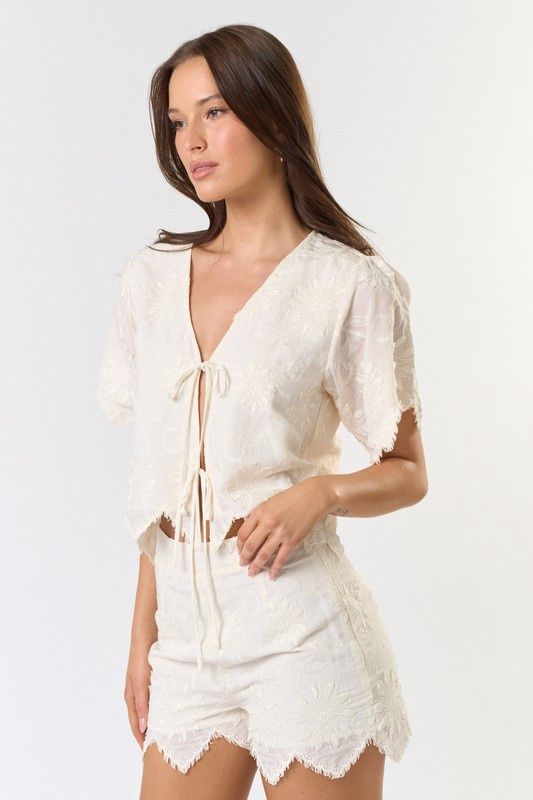 PEARL TIE FRONT TOP