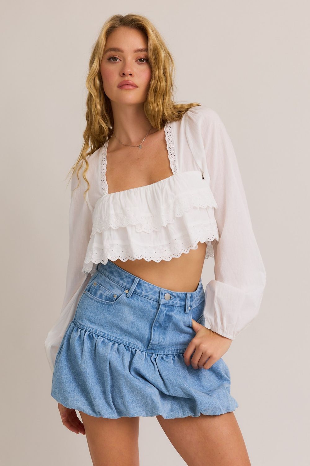 SUNNY FIELDS LACE TRIM CROP RUFFLE TOP