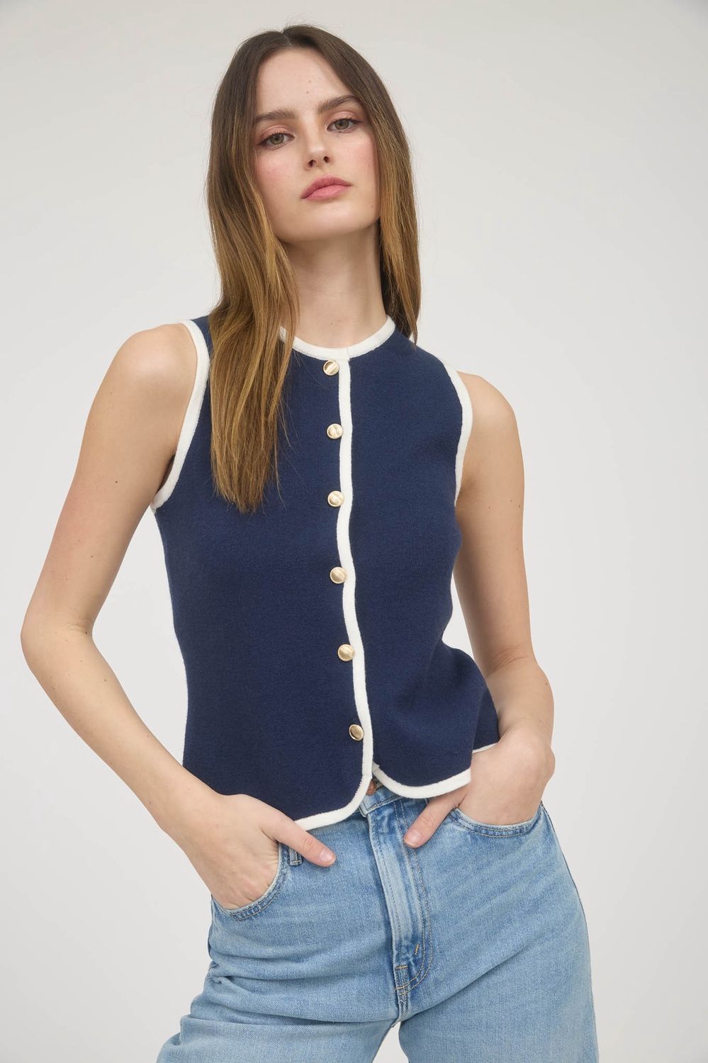 CARINA CONTRAST TRIM KNIT VEST