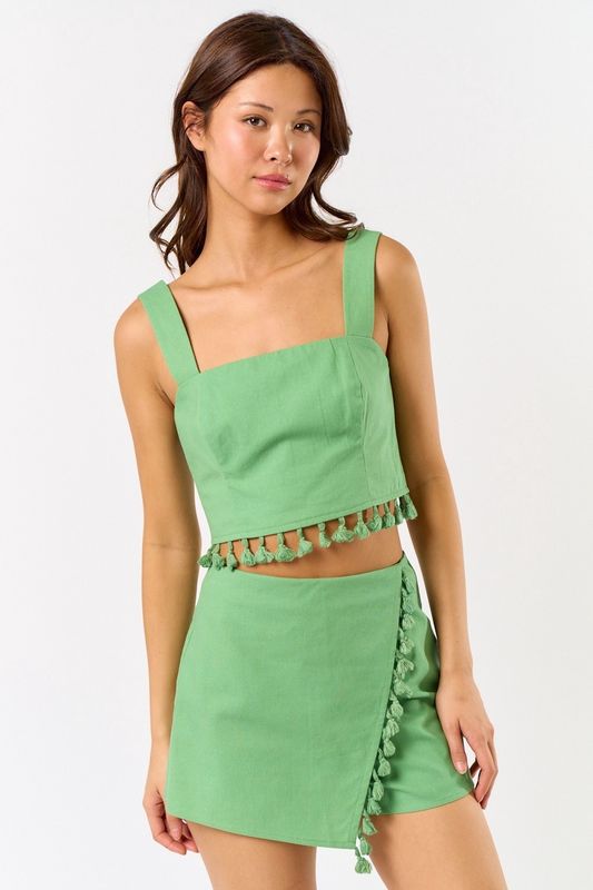 THERASIA LINEN TASSLE SET