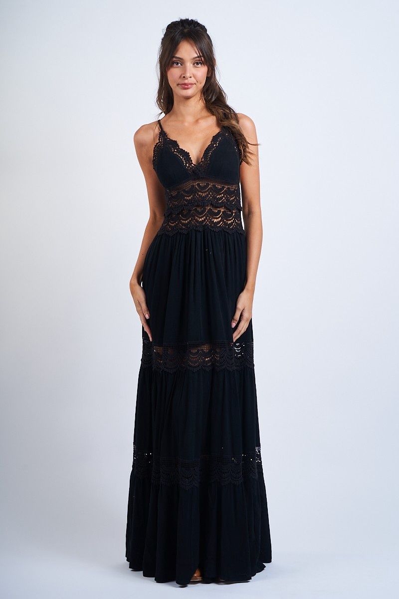 MATERA LACE TIERED MAXI DRESS