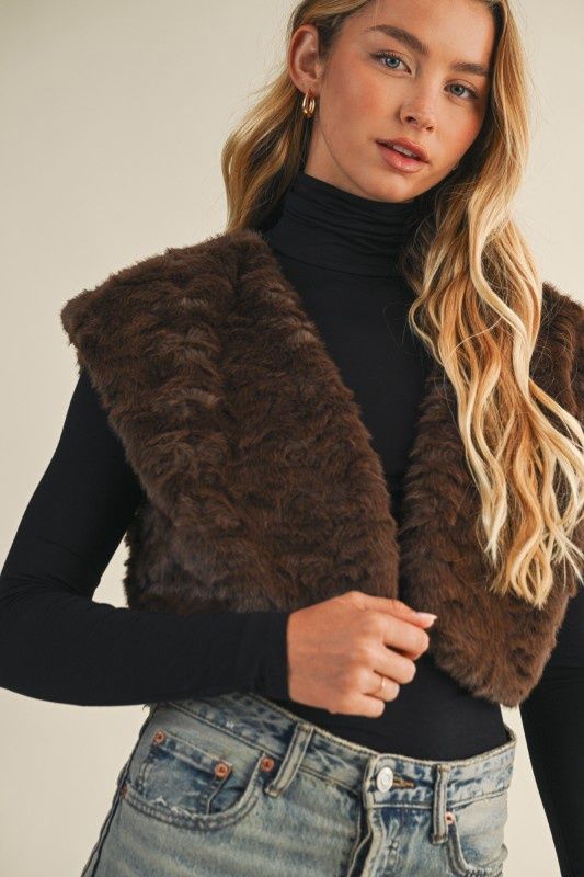 WAVY FAUX FUR BOLERO