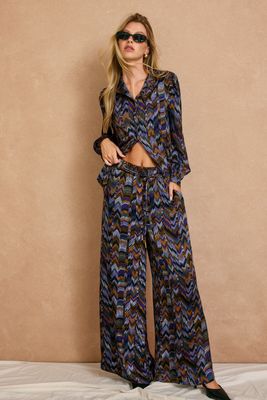 ECLIPSE PRINT BELT SATIN WIDE LEG PANTS