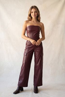 JUMPSUITS / ROMPERS
