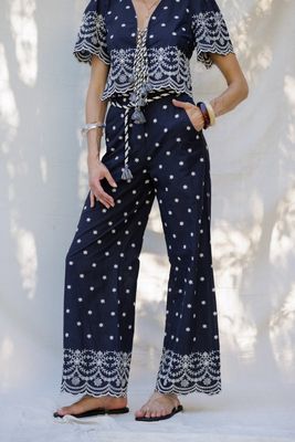 TRAVEL MORE ROPE BELT EYELET PANT