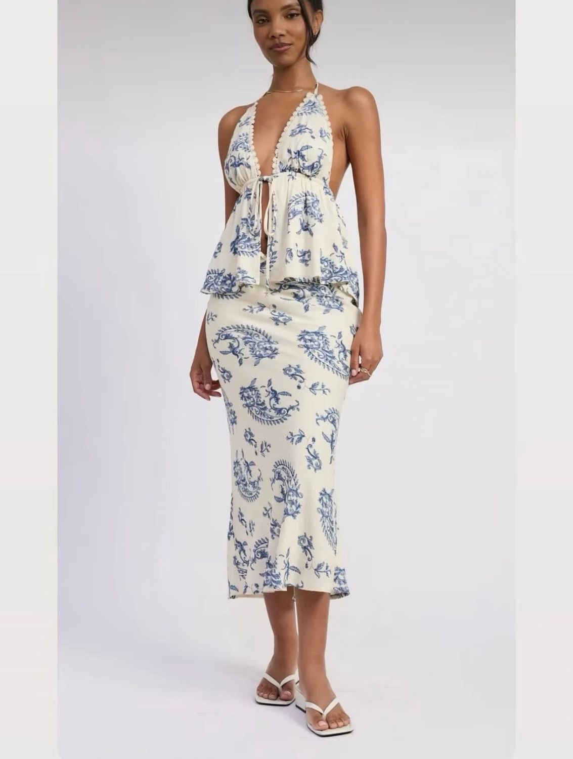 GIA FLORAL HALTER TIE FRONT TOP