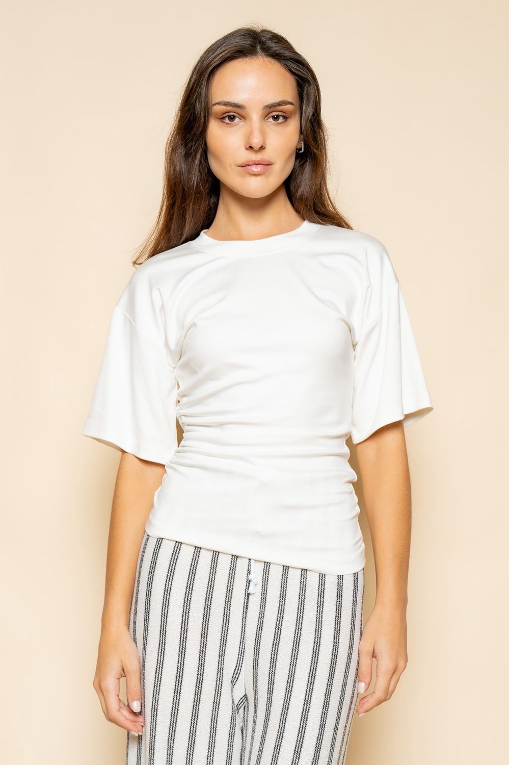 MINIMALIST ELEVATED BASIC TSHIRT