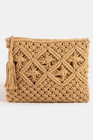 KAI COVE CROCHET TASSEL CLUTCH