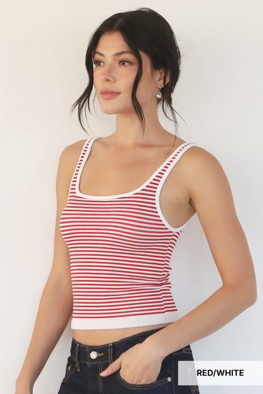 MODEL STRIPED TANK TOP