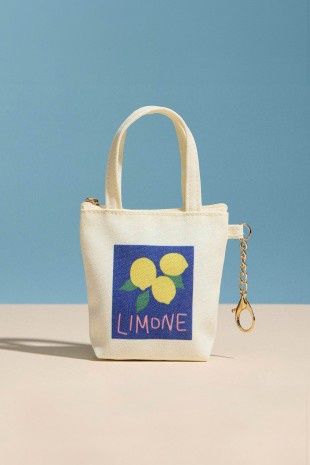 LIMONE KEY CHAIN