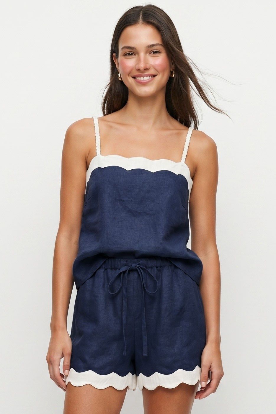 Addyson linen scallop tank